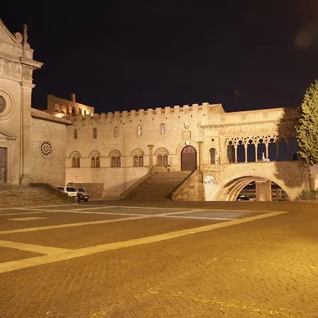 Al Libro Letto 3* Viterbo