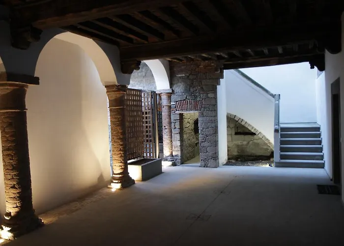 Al Libro Letto Penzion 3*